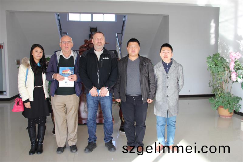 外籍客戶淺(qian)談郃(he)作